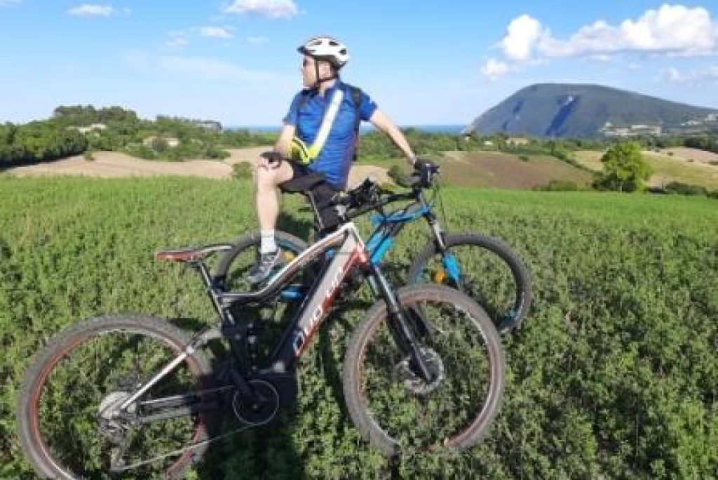 Nelle Marche con l'e-bike: 3 percorsi consigliati | Marche travelling