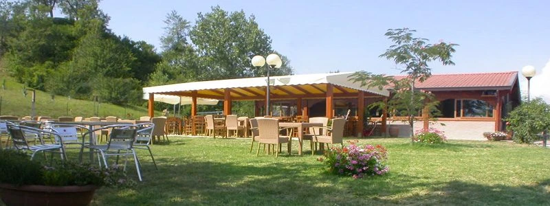marchetravelling-strutture-interno-la-buona-fattoria-ristorante-pizzeria-tavoleto-00