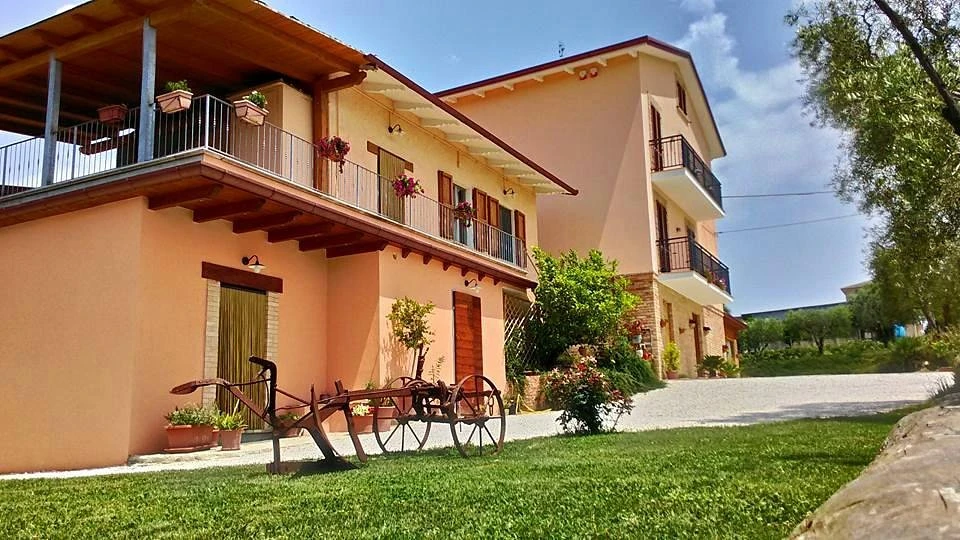 marchetravelling-strutture-interno-agriturismo-ortenzi-riffrancavilla-03